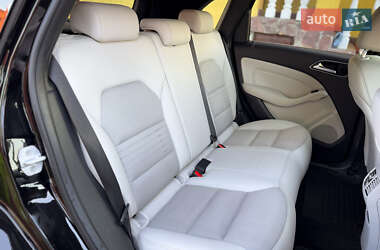 Хэтчбек Mercedes-Benz B-Class 2015 в 