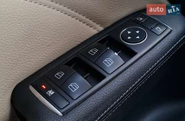 Хэтчбек Mercedes-Benz B-Class 2015 в 