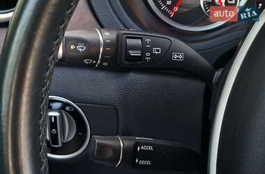 Хэтчбек Mercedes-Benz B-Class 2015 в 