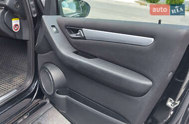 Хэтчбек Mercedes-Benz B-Class 2006 в 