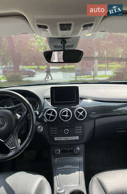 Хэтчбек Mercedes-Benz B-Class 2015 в 