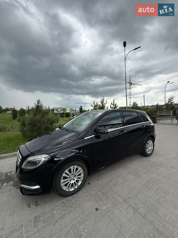 Mercedes-Benz B-Class 2014