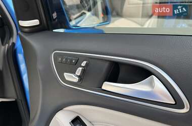 Хэтчбек Mercedes-Benz B-Class 2015 в 