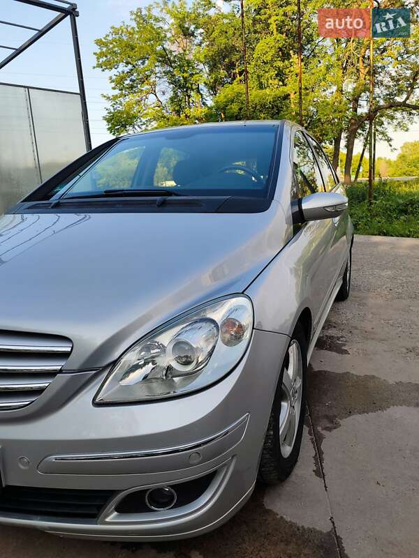 Хетчбек Mercedes-Benz B-Class 2006 в Дніпрі