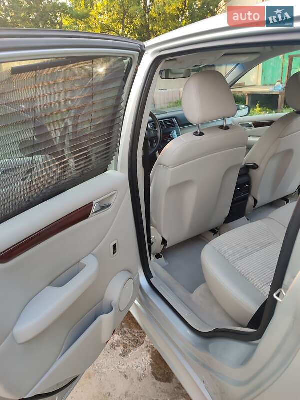 Хетчбек Mercedes-Benz B-Class 2006 в Дніпрі