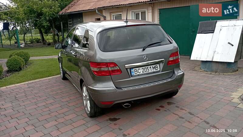 Хетчбек Mercedes-Benz B-Class 2010 в Городку