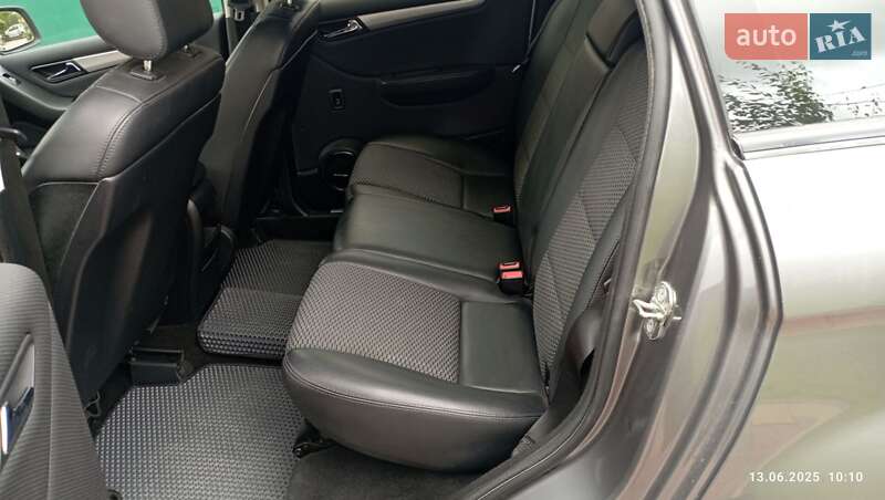 Хетчбек Mercedes-Benz B-Class 2010 в Городку