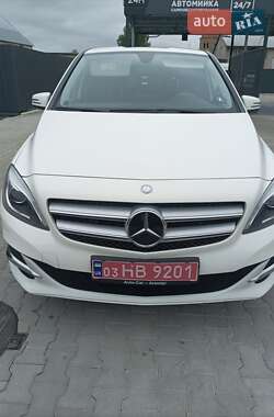 Хэтчбек Mercedes-Benz B-Class 2015 в 