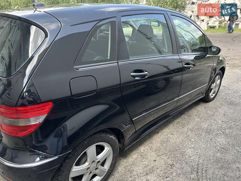 Хэтчбек Mercedes-Benz B-Class 2006 в Киеве