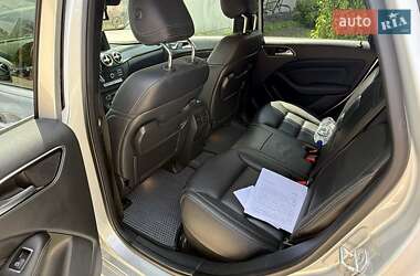 Хэтчбек Mercedes-Benz B-Class 2015 в 