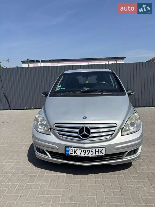 Mercedes-Benz B-Class 2005