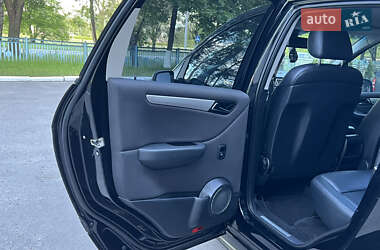 Хэтчбек Mercedes-Benz B-Class 2010 в 