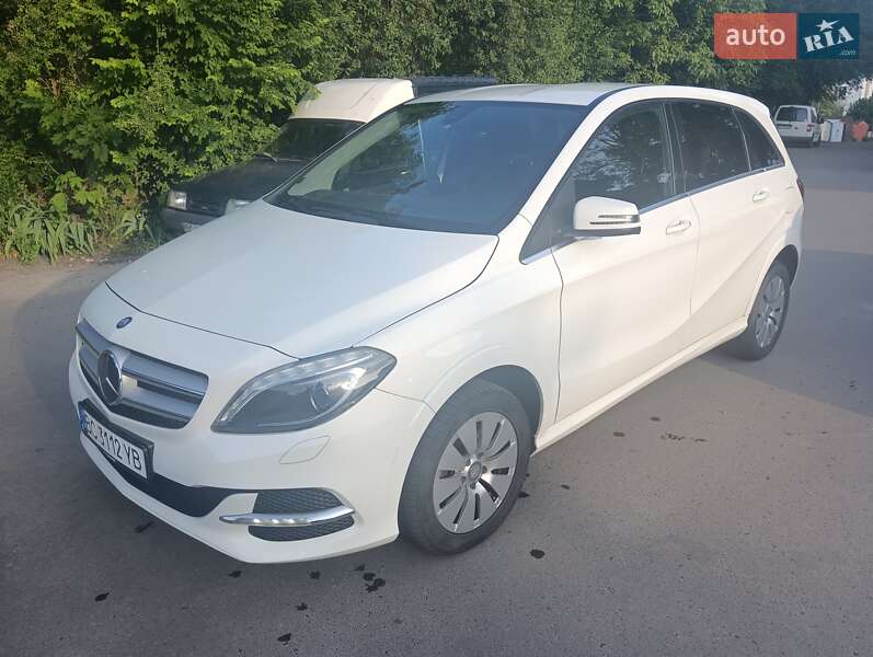 Хетчбек Mercedes-Benz B-Class 2016 в Львові