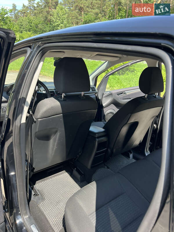 Хэтчбек Mercedes-Benz B-Class 2011 в Львове