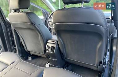 Хэтчбек Mercedes-Benz B-Class 2017 в 
