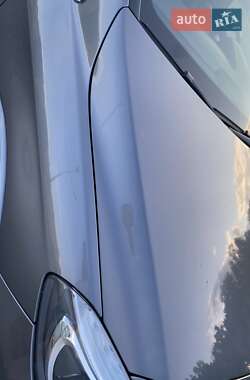 Хэтчбек Mercedes-Benz B-Class 2017 в 