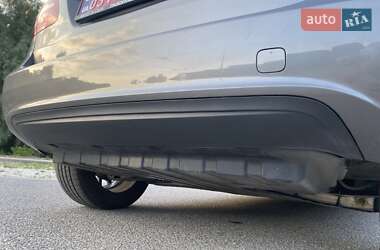 Хэтчбек Mercedes-Benz B-Class 2017 в 