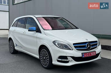 Хэтчбек Mercedes-Benz B-Class 2015 в Виннице