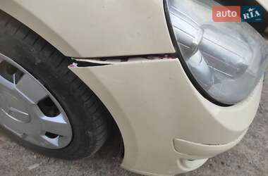Хэтчбек Mercedes-Benz B-Class 2006 в 