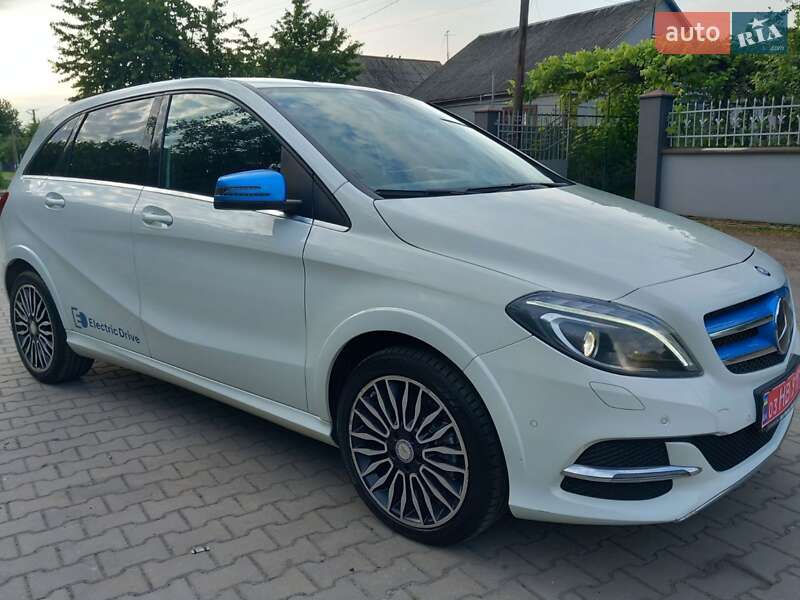 Хетчбек Mercedes-Benz B-Class 2015 в Луцьку
