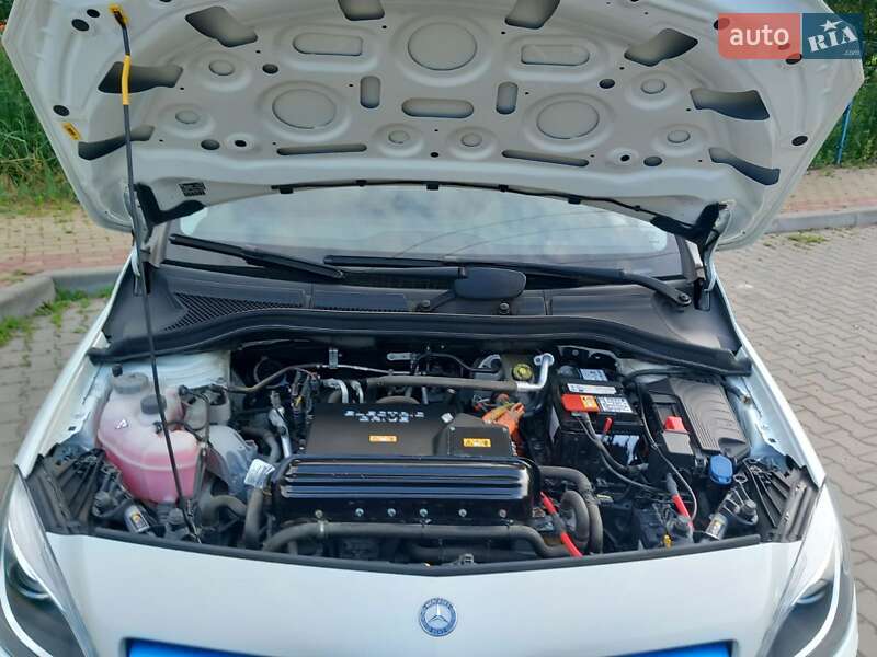Хетчбек Mercedes-Benz B-Class 2015 в Луцьку