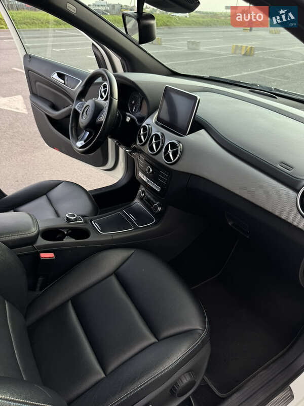 Хэтчбек Mercedes-Benz B-Class 2015 в Львове
