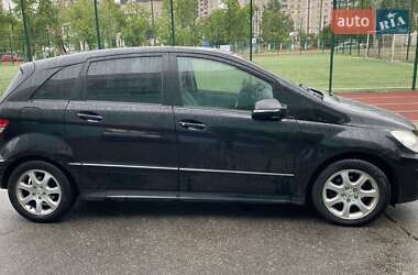 Хетчбек Mercedes-Benz B-Class 2008 в 