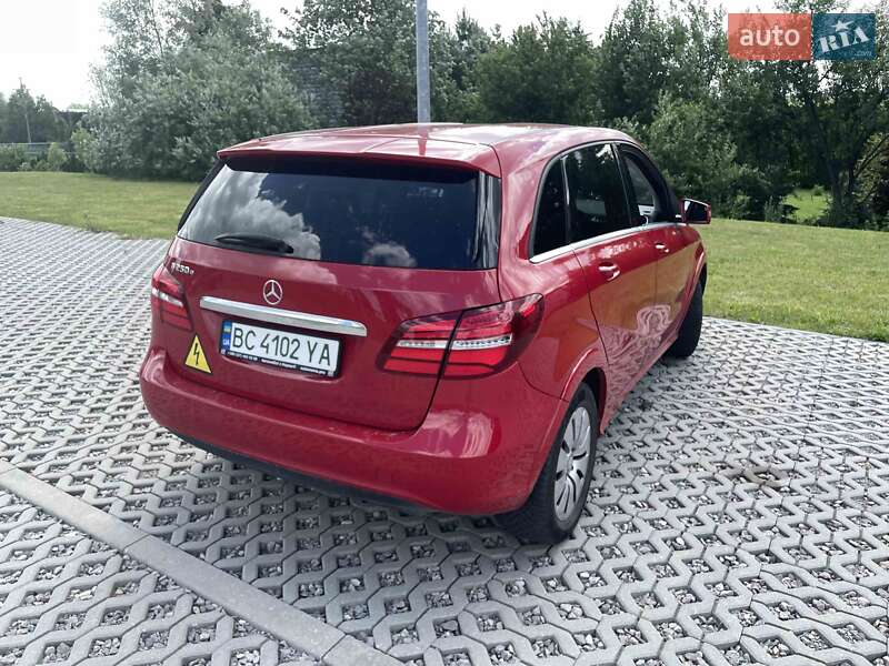 Хэтчбек Mercedes-Benz B-Class 2015 в Львове