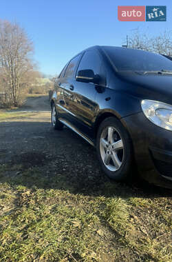 Хэтчбек Mercedes-Benz B-Class 2010 в Черновцах