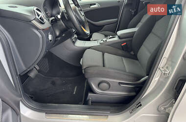 Хэтчбек Mercedes-Benz B-Class 2016 в 
