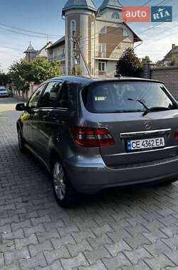 Хэтчбек Mercedes-Benz B-Class 2008 в 