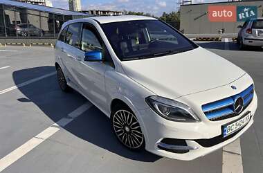 Хетчбек Mercedes-Benz B-Class 2015 в Києві