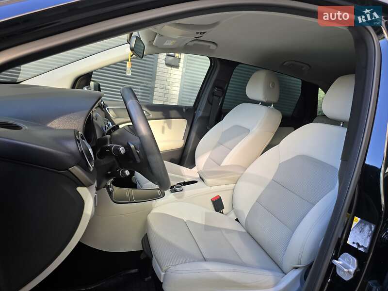 Хэтчбек Mercedes-Benz B-Class 2016 в Хмельницком