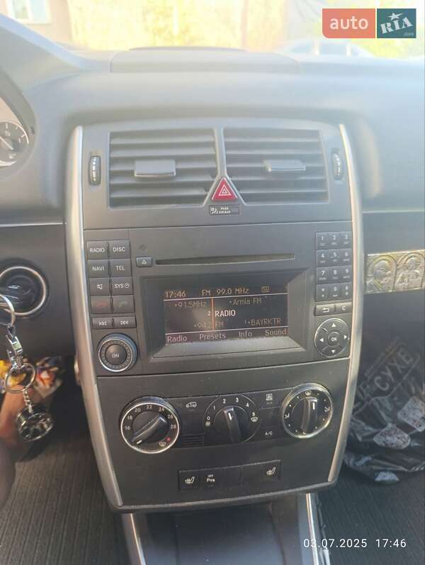 Хэтчбек Mercedes-Benz B-Class 2011 в Киеве