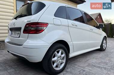 Хэтчбек Mercedes-Benz B-Class 2008 в 