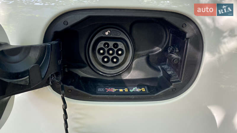 Хэтчбек Mercedes-Benz B-Class 2016 в Одессе