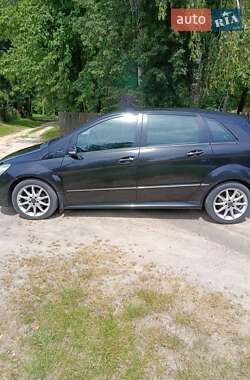 Хэтчбек Mercedes-Benz B-Class 2007 в 