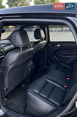 Хэтчбек Mercedes-Benz B-Class 2015 в 