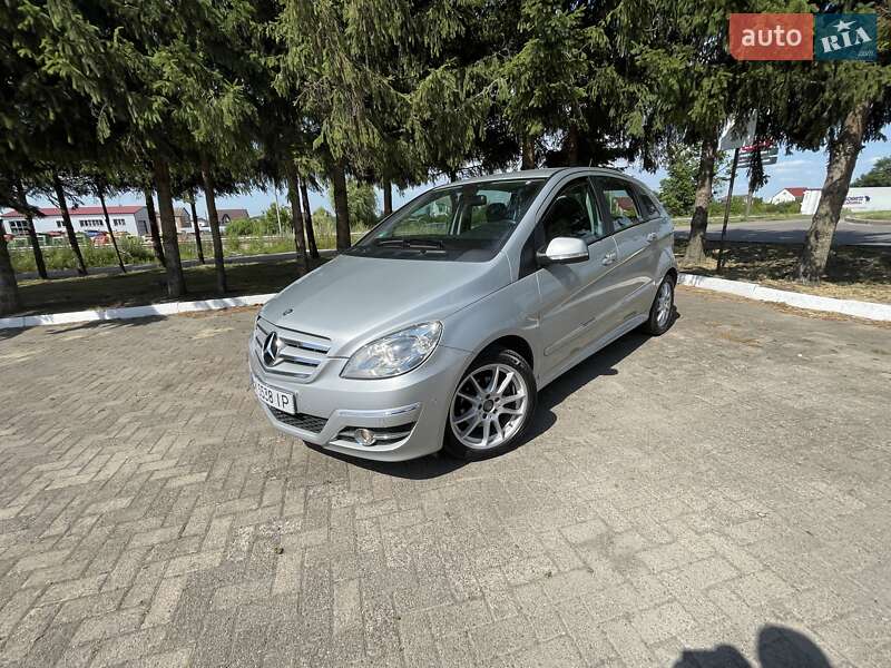 Хэтчбек Mercedes-Benz B-Class 2010 в Ровно фото 3 Хэтчбек Mercedes-Benz B-Class 2010 в Ровно