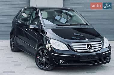 Хэтчбек Mercedes-Benz B-Class 2006 в 