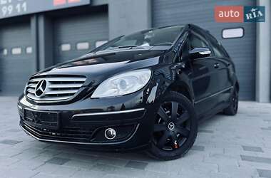 Хэтчбек Mercedes-Benz B-Class 2006 в 