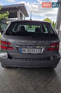 Хэтчбек Mercedes-Benz B-Class 2008 в 