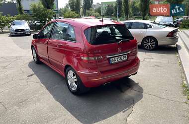 Хэтчбек Mercedes-Benz B-Class 2006 в 