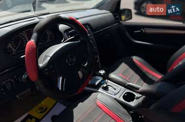 Хэтчбек Mercedes-Benz B-Class 2011 в 