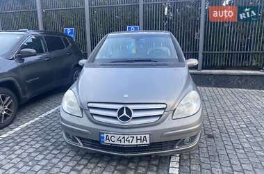 Хэтчбек Mercedes-Benz B-Class 2008 в 