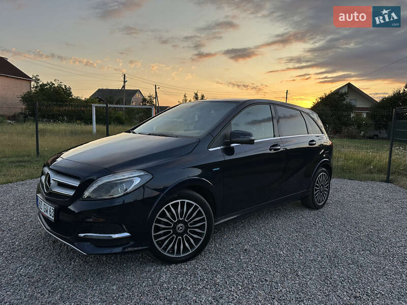 Хэтчбек Mercedes-Benz B-Class 2017 в Миргороде