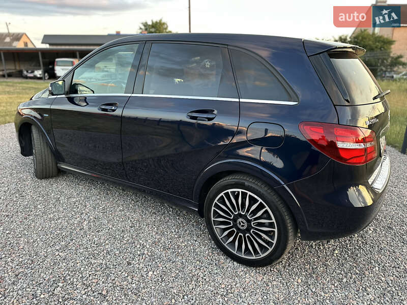 Хэтчбек Mercedes-Benz B-Class 2017 в Миргороде