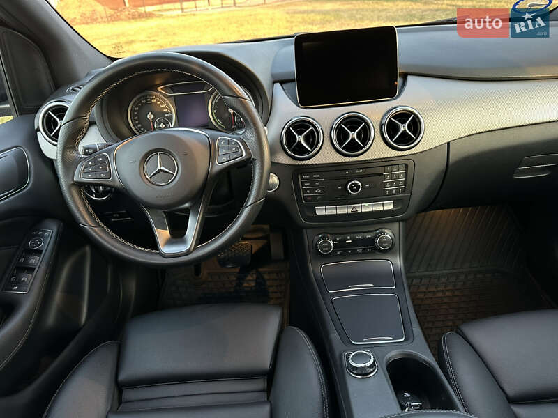 Хэтчбек Mercedes-Benz B-Class 2017 в Миргороде