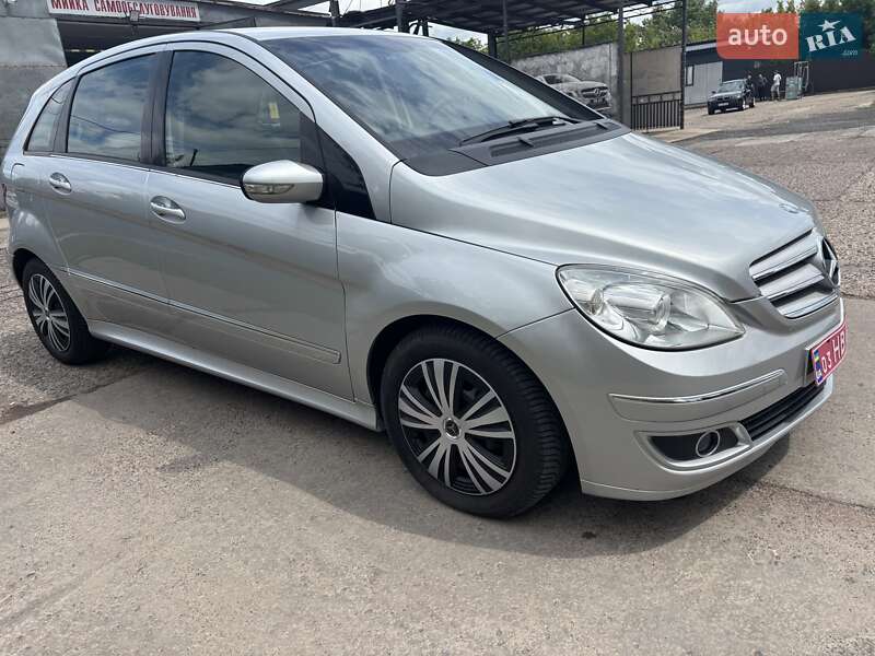 Хэтчбек Mercedes-Benz B-Class 2007 в Нововолынске