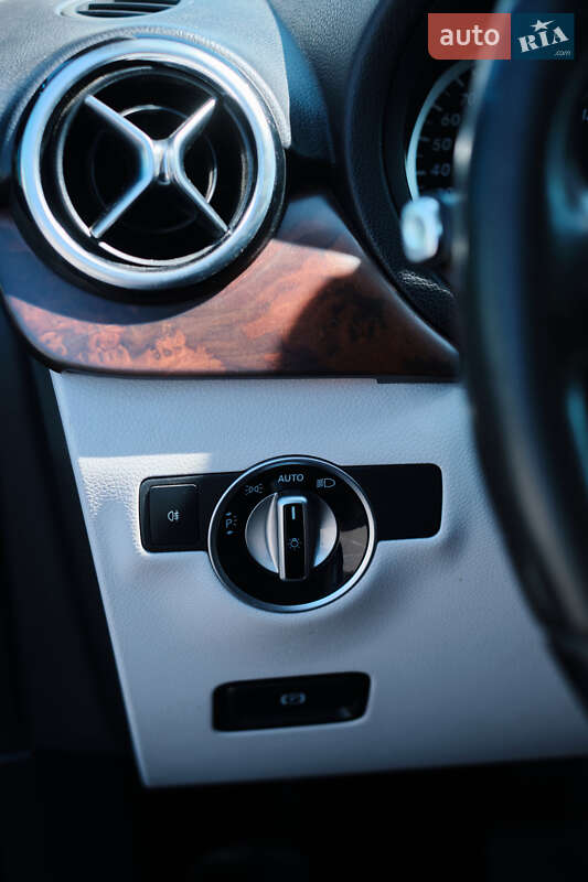 Хэтчбек Mercedes-Benz B-Class 2014 в Броварах